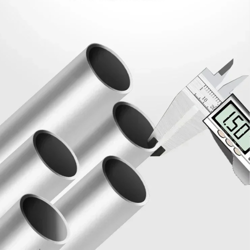 FlexiLift™ – Échelle Télescopique Ultra-Robuste et Compacte pour Tous Tes Travaux