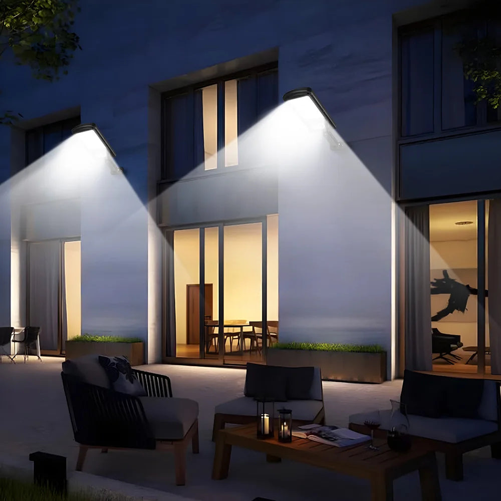 LumiSolar Cobra™ - Lampe LED Solaire Intelligente