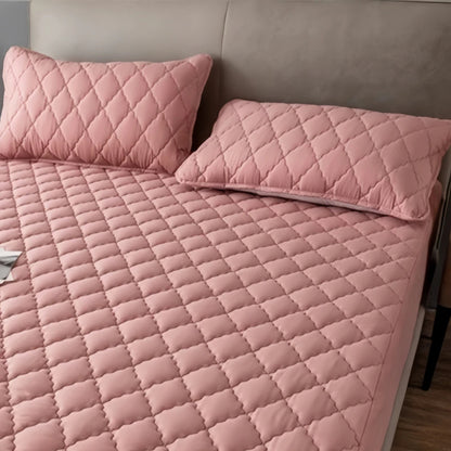 SleepGuard Luxe - Housse de Matelas Ultra-Confort & 100% Imperméable