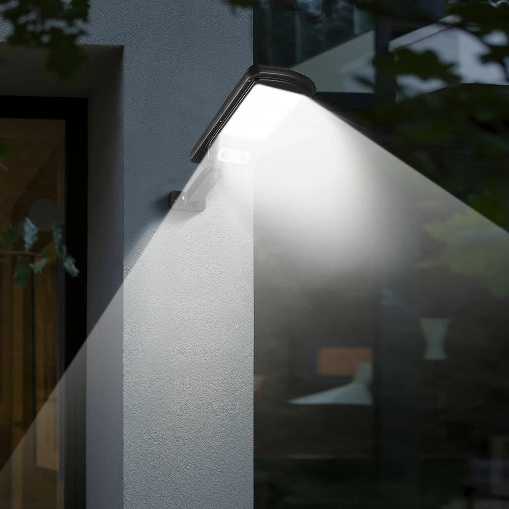 LumiSolar Cobra™ - Lampe LED Solaire Intelligente