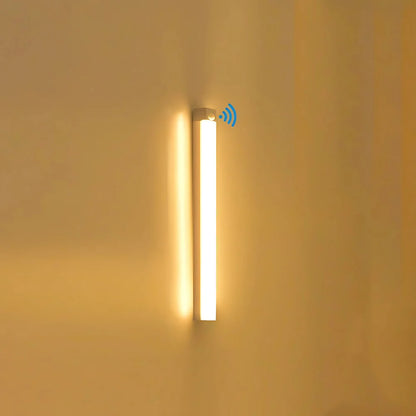 SmartLight Sense™ – Lampe LED Magnétique & Rechargeable à Capteur Intelligent